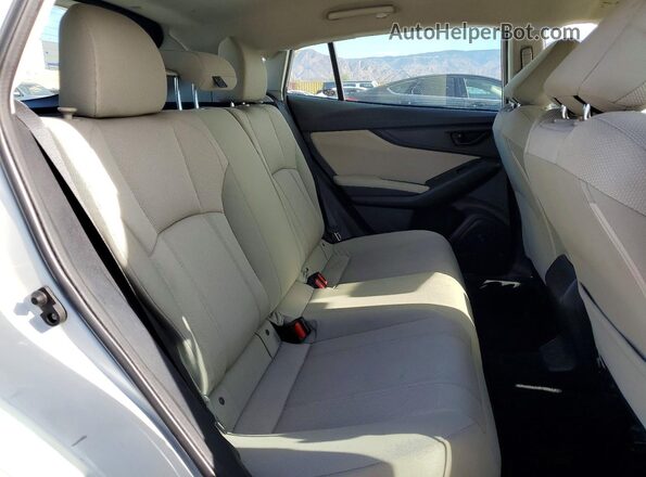 4S3GTAD62K3753234 2019 SUBARU IMPREZA White Vista de los asientos traseros