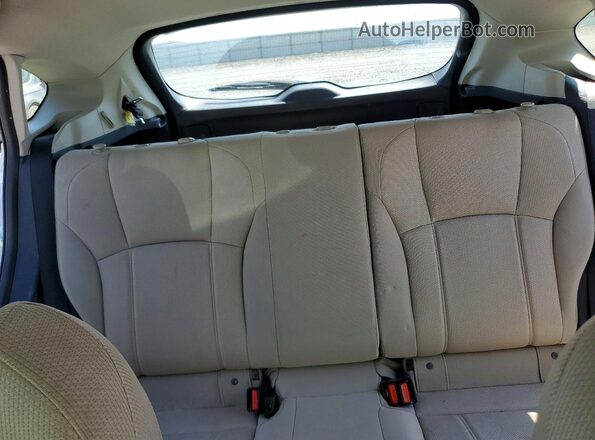4S3GTAD63L3720356 2020 SUBARU IMPREZA White Вид задніх сидінь