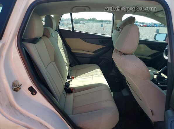 4S3GTAD64J3723490 2018 SUBARU IMPREZA White Widok tylnych siedzeń