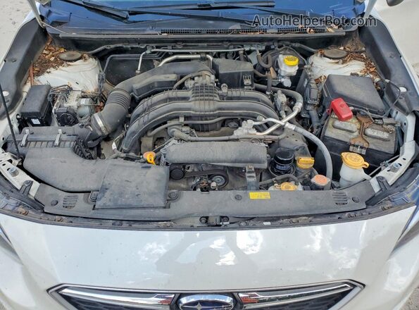 4S3GTAD65J3741030 2018 SUBARU IMPREZA White Vista interior trasera