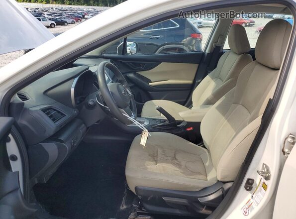 4S3GTAD65J3741030 2018 SUBARU IMPREZA White Vista interior delantera