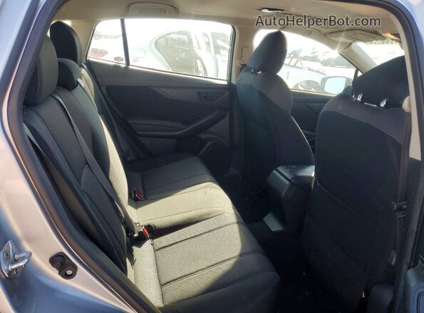 4S3GTAD65N3726176 2022 SUBARU IMPREZA Silver Widok tylnych siedzeń