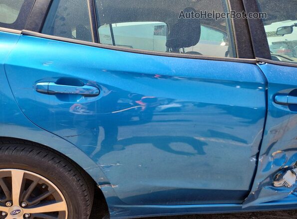 4S3GTAD67K3722321 2019 SUBARU IMPREZA Blue Rear seats view