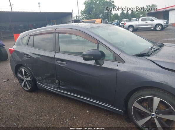 4S3GTAL63H3707969 2017 SUBARU IMPREZA Gray Vista interior trasera