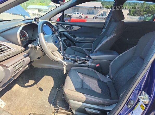 4S3GTAL67H3701690 2017 SUBARU IMPREZA Blue Вид салону спереду