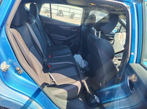 4S3GTAL68H3708051 2017 SUBARU IMPREZA Blue Widok tylnych siedzeń