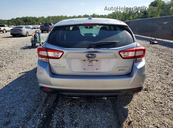 4S3GTAM61K3701707 2019 SUBARU IMPREZA Серебряный Вид сзади