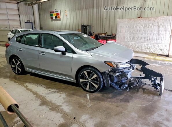 4S3GTAM62H3740041 2017 SUBARU IMPREZA Серебряный Передняя правая четверть