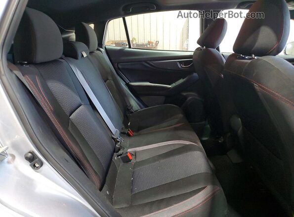 4S3GTAM62H3740041 2017 SUBARU IMPREZA Серебряный Вид задних сидений