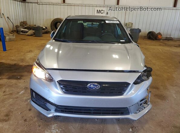 4S3GTAM66L3703650 2020 SUBARU IMPREZA Серебряный Вид спереди