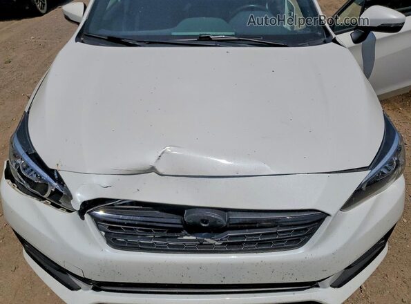 4S3GTAM68M3708950 2021 SUBARU IMPREZA White Rear interior view