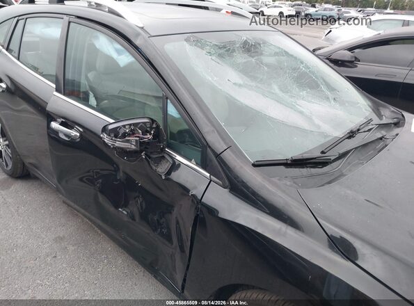 4S3GTAT61H3750481 2017 SUBARU IMPREZA Black Vista frontal