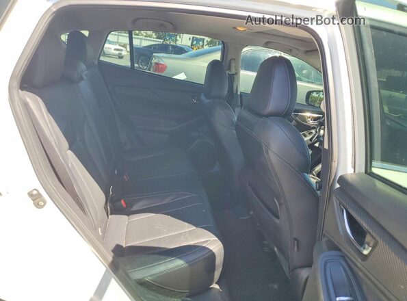 4S3GTAU67H3712820 2017 SUBARU IMPREZA White Widok tylnych siedzeń