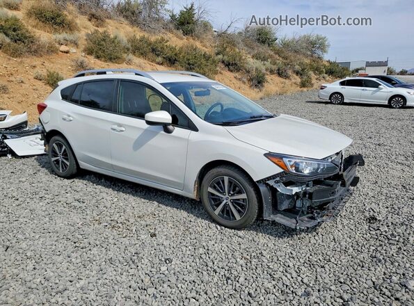 4S3GTAV65M3711223 2021 SUBARU IMPREZA Белый Передняя правая четверть
