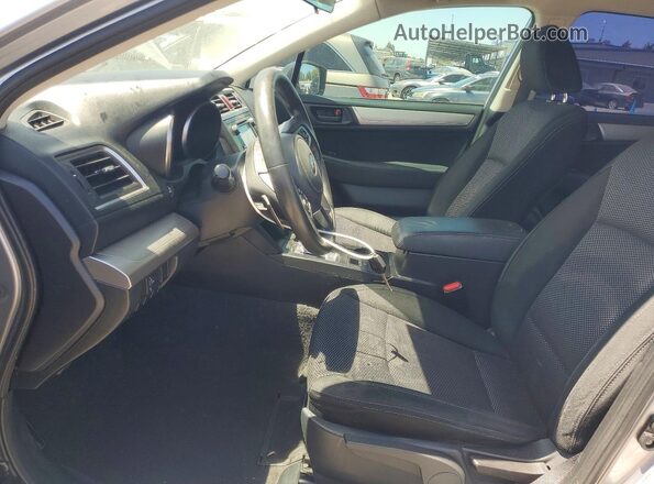 4S4BSAAC4H3371024 2017 SUBARU OUTBACK Silver Вид салону спереду