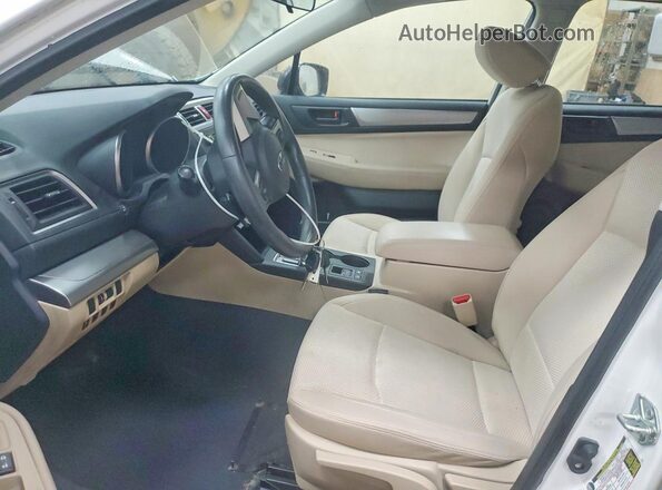 4S4BSAAC6H3258529 2017 SUBARU OUTBACK White Widok wnętrza z przodu