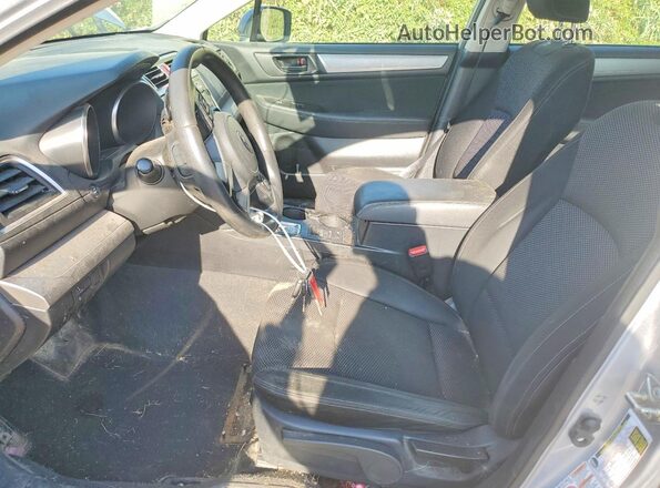 4S4BSAAC6H3275069 2017 SUBARU OUTBACK Silver წინა სალონის ხედი