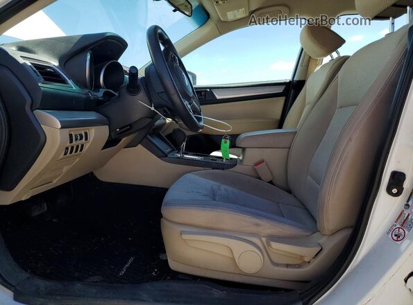 4S4BSAAC6H3381277 2017 SUBARU OUTBACK White Vista interior delantera