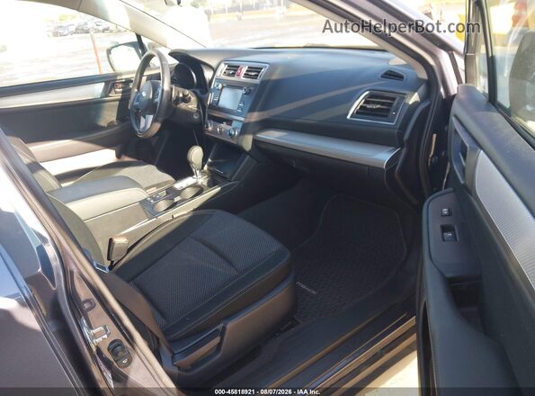 4S4BSAACXH3352140 2017 SUBARU OUTBACK Dark Blue Widok wnętrza z przodu