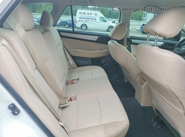 4S4BSABC0K3329035 2019 SUBARU OUTBACK White Rear interior view