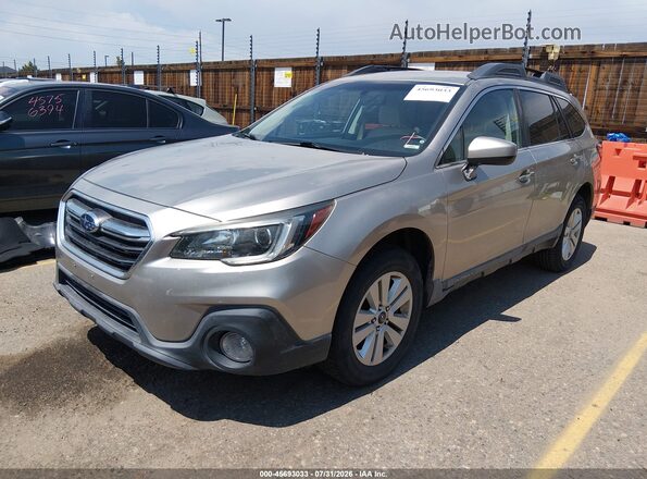 4S4BSACC0J3391015 2018 SUBARU OUTBACK Gold Przód lewy