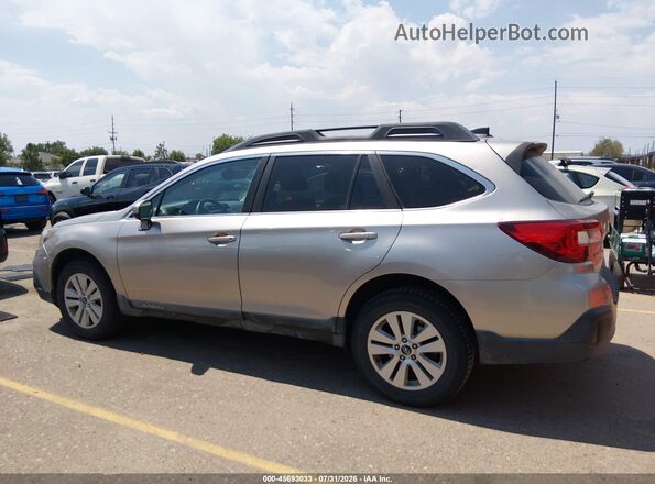 4S4BSACC0J3391015 2018 SUBARU OUTBACK Gold Widok wnętrza 360 stopni