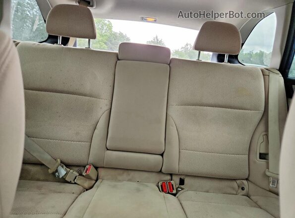 4S4BSACC4H3380223 2017 SUBARU OUTBACK Blue Widok tylnych siedzeń