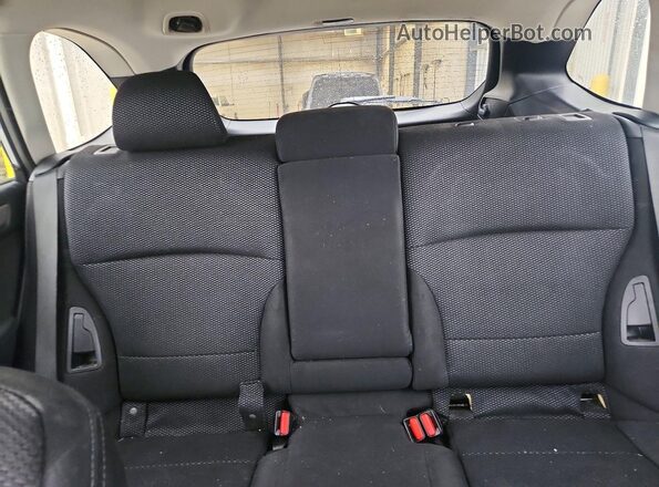 4S4BSACC4J3334333 2018 SUBARU OUTBACK Blue Vista de los asientos traseros