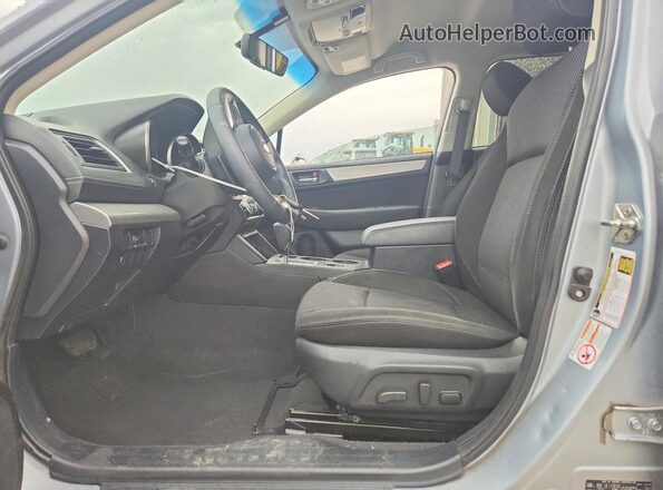 4S4BSACC4J3334333 2018 SUBARU OUTBACK Blue Vista interior delantera