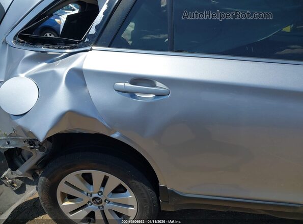 4S4BSACC5J3392547 2018 SUBARU OUTBACK Gray Widok naklejki z numerem VIN