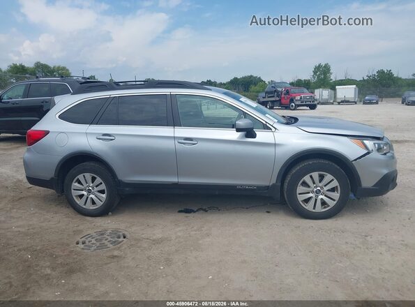 4S4BSACC8H3396182 2017 SUBARU OUTBACK Серебряный Вид задней части салона