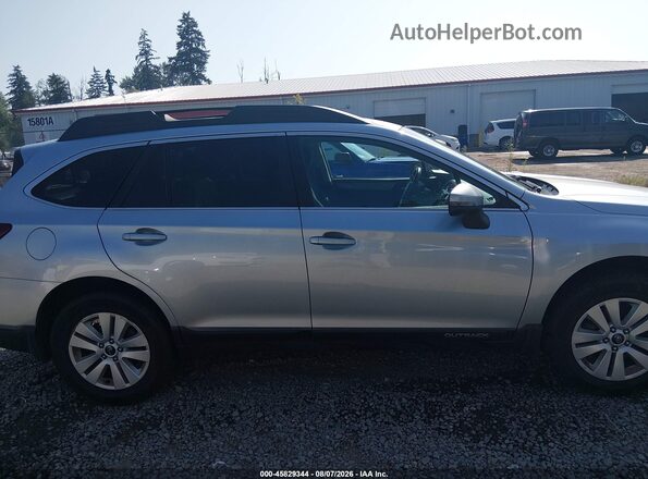 4S4BSAFC0J3292478 2018 SUBARU OUTBACK Silver Vista interior trasera
