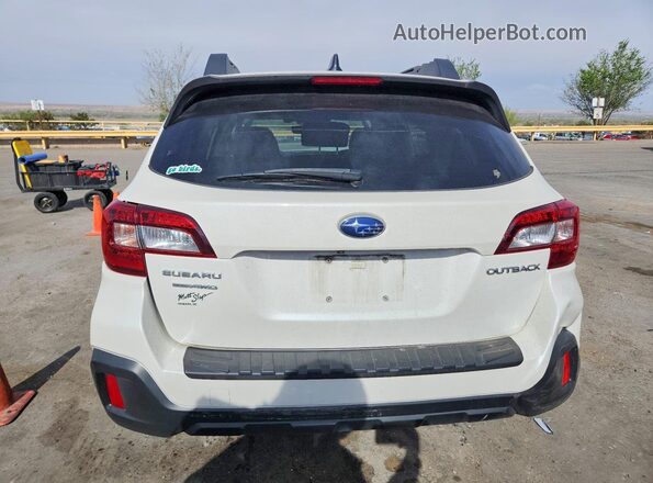 4S4BSAFC1J3389155 2018 SUBARU OUTBACK White Հետևի տեսք