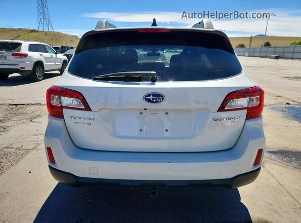 4S4BSAFC3H3322972 2017 SUBARU OUTBACK White Widok z tyłu