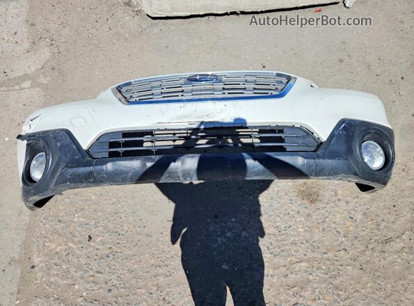 4S4BSAFC3H3322972 2017 SUBARU OUTBACK White Widok naklejki z numerem VIN