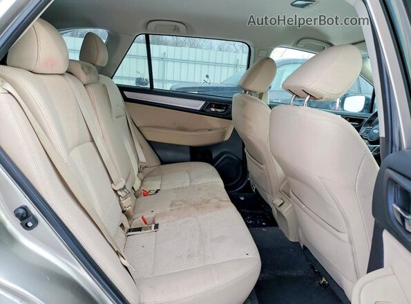 4S4BSAFC4J3318709 2018 SUBARU OUTBACK Silver Rear seats view