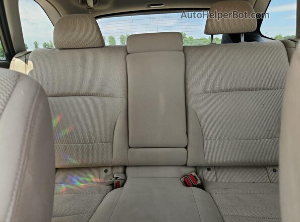 4S4BSAFC4K3359553 2019 SUBARU OUTBACK Green Widok tylnych siedzeń