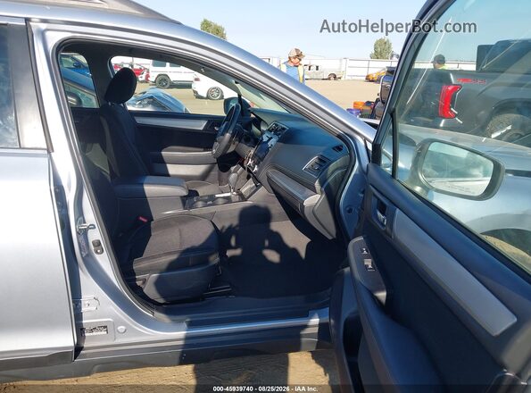 4S4BSAFC6J3382329 2018 SUBARU OUTBACK Silver Սալոնի դիմացի տեսք