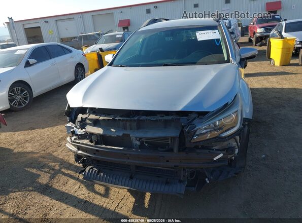 4S4BSAFC6J3382329 2018 SUBARU OUTBACK Silver Սալոնի հետևի տեսք