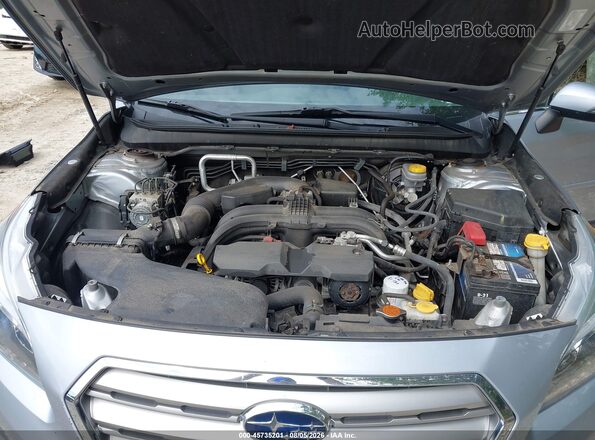 4S4BSAFC7H3405708 2017 SUBARU OUTBACK Silver Widok z tyłu