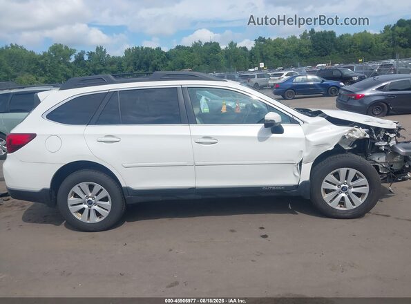 4S4BSAFCXH3429372 2017 SUBARU OUTBACK White Vista interior trasera