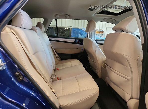 4S4BSAHC1H3395142 2017 SUBARU OUTBACK Blue Rear interior view