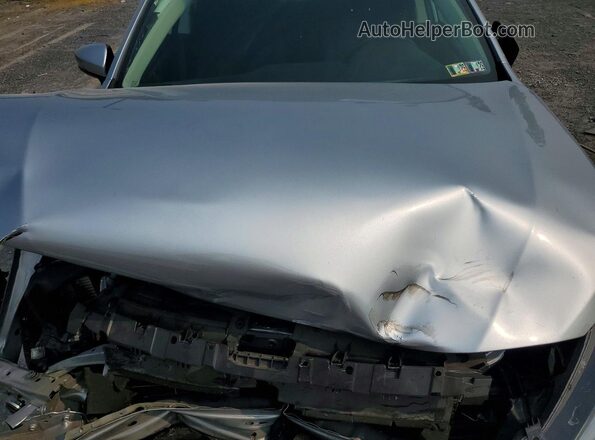 4S4BSAHC3K3395473 2019 SUBARU OUTBACK Серебряный Вид подкапотного пространства
