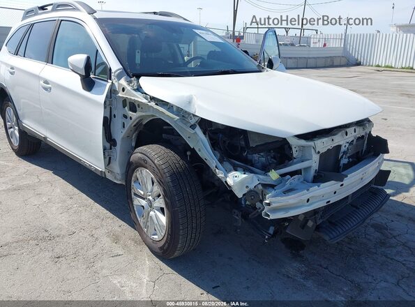 4S4BSAHC5K3319544 2019 SUBARU OUTBACK White Front view