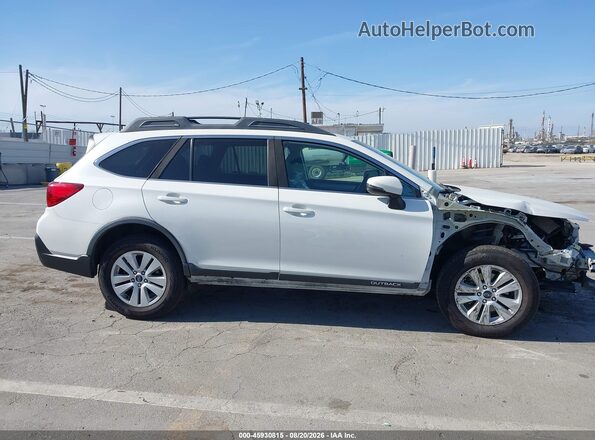 4S4BSAHC5K3319544 2019 SUBARU OUTBACK White 360 interior view