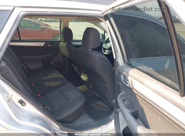 4S4BSAHC9J3245415 2018 SUBARU OUTBACK Silver VIN կոդի պիտակի տեսք