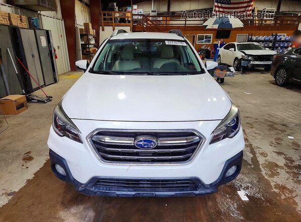 4S4BSAJC9K3311053 2019 SUBARU OUTBACK White Widok z przodu