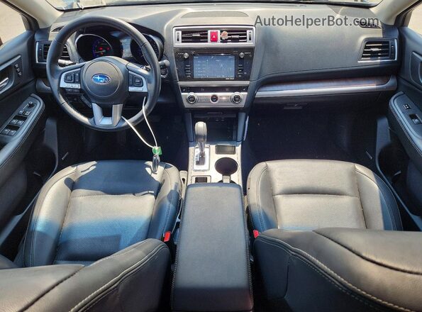 4S4BSAKC0H3226724 2017 SUBARU OUTBACK Silver Dashboard view