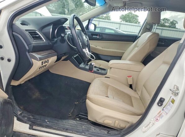 4S4BSAKC6H3245827 2017 SUBARU OUTBACK White Widok wnętrza z przodu