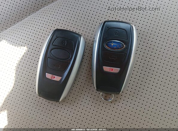 4S4BSAKC6H3260750 2017 SUBARU OUTBACK Silver წინა პანელის ხედი